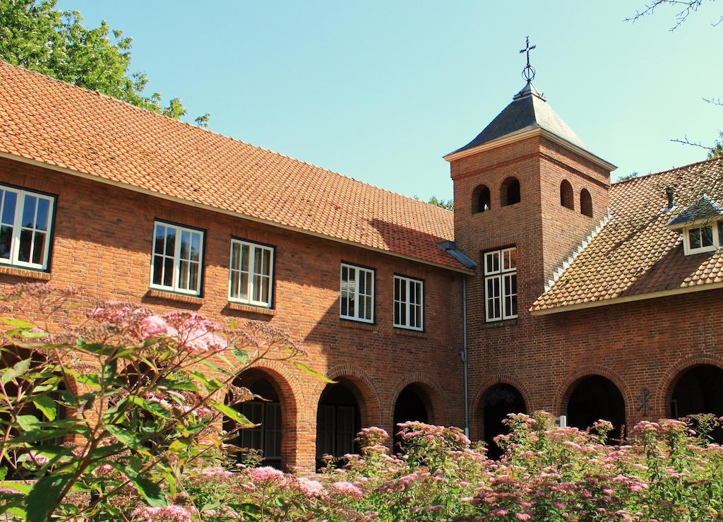 Hotel De Volksabdij Ossendrecht Exterior foto